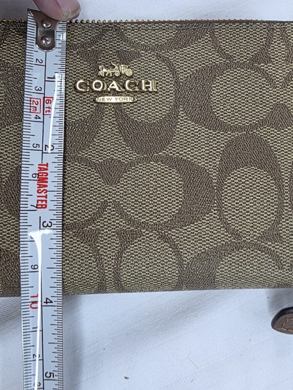 Coach Brown/Tan Signature Zip Wallet - Picture 4 of 6